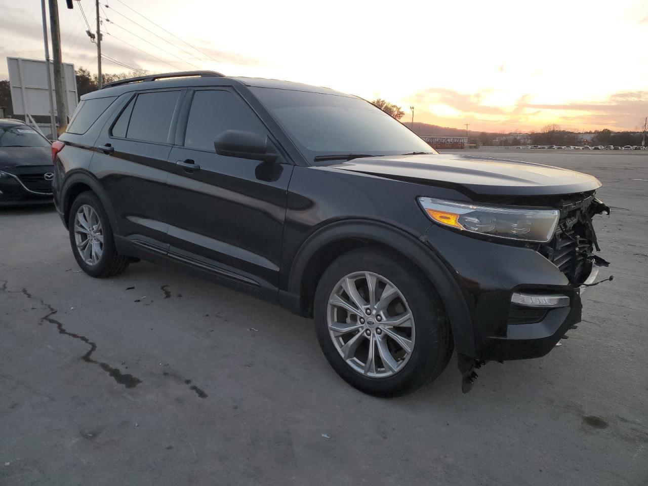 2021 Ford Explorer Xlt - Image 4