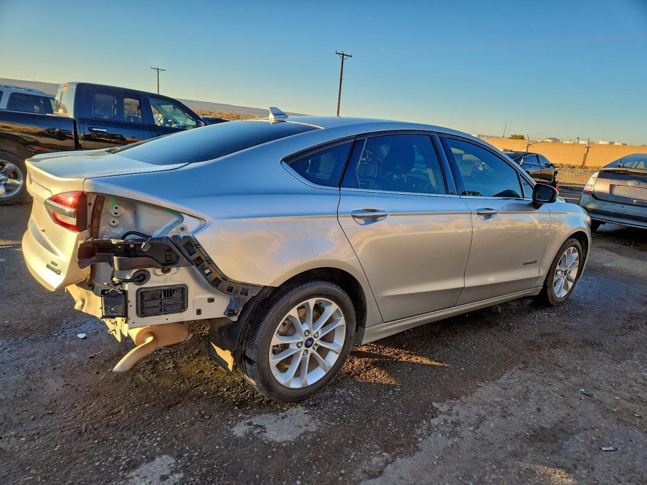 2019 Ford Fusion Se - Фото 3