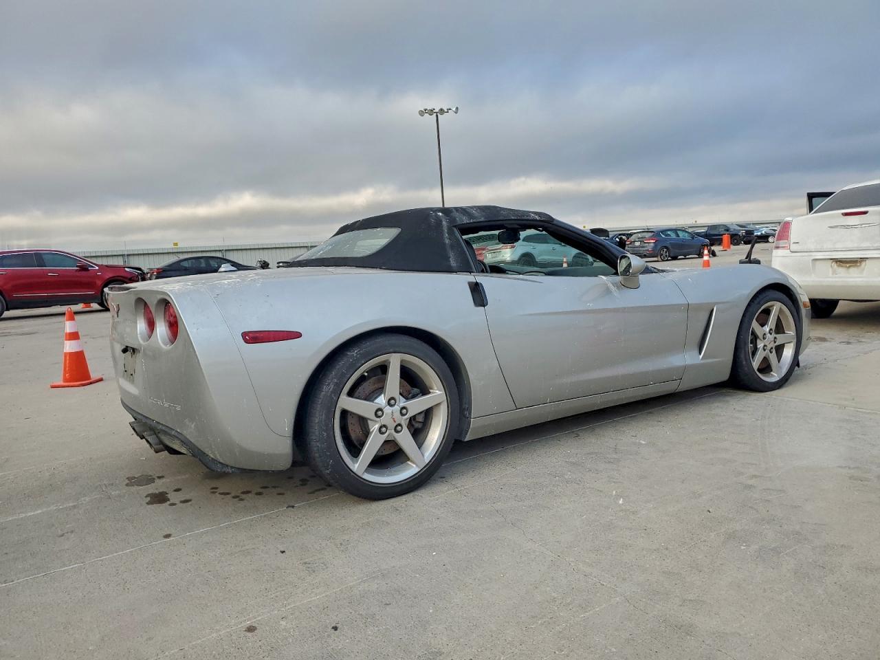 2005 Chevrolet Corvette - Image 3