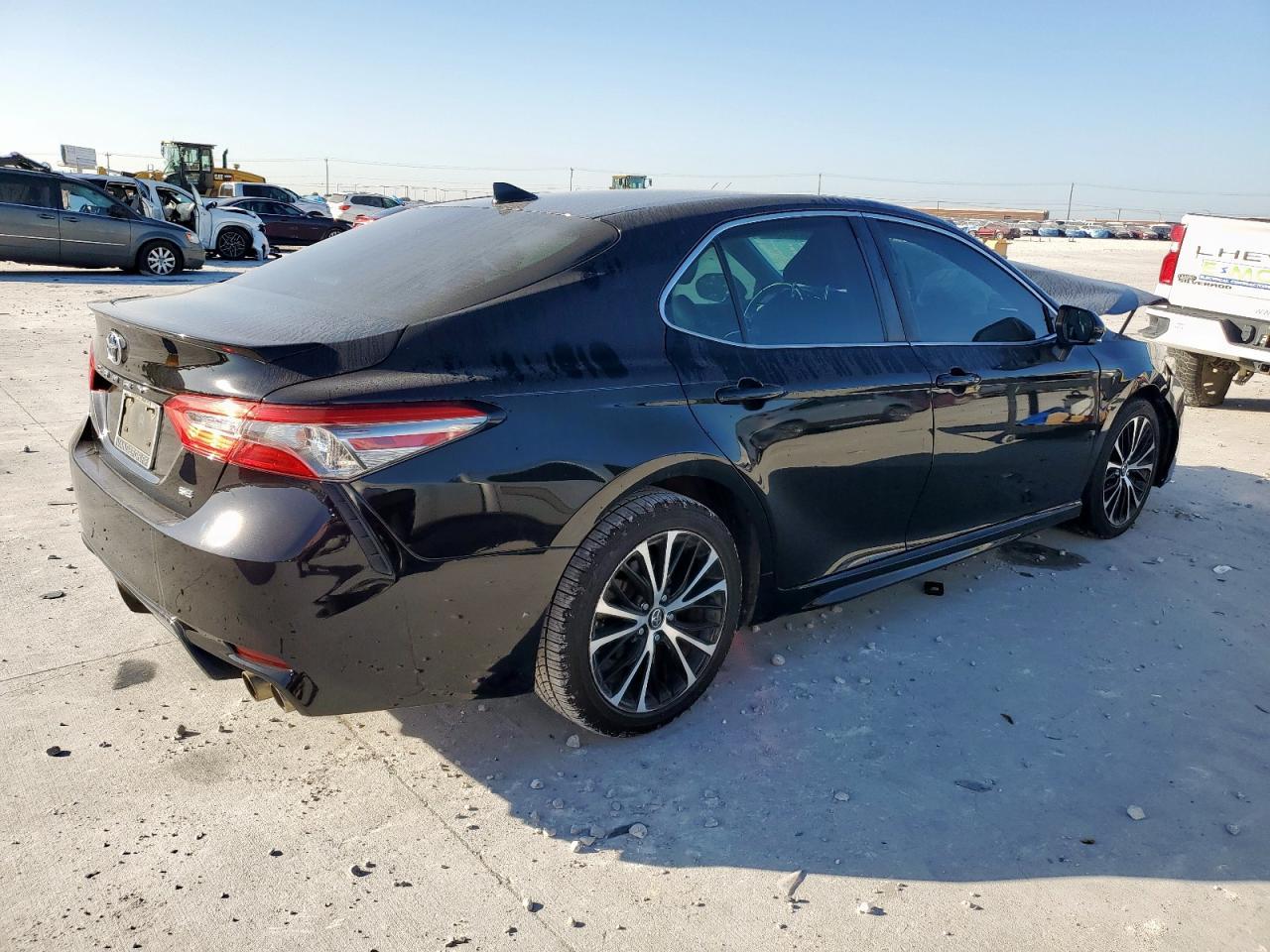 2019 Toyota Camry L - Image 3