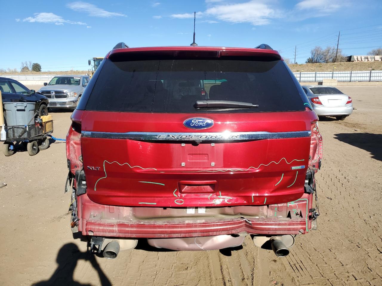 2015 Ford Explorer Xlt - Фото 6