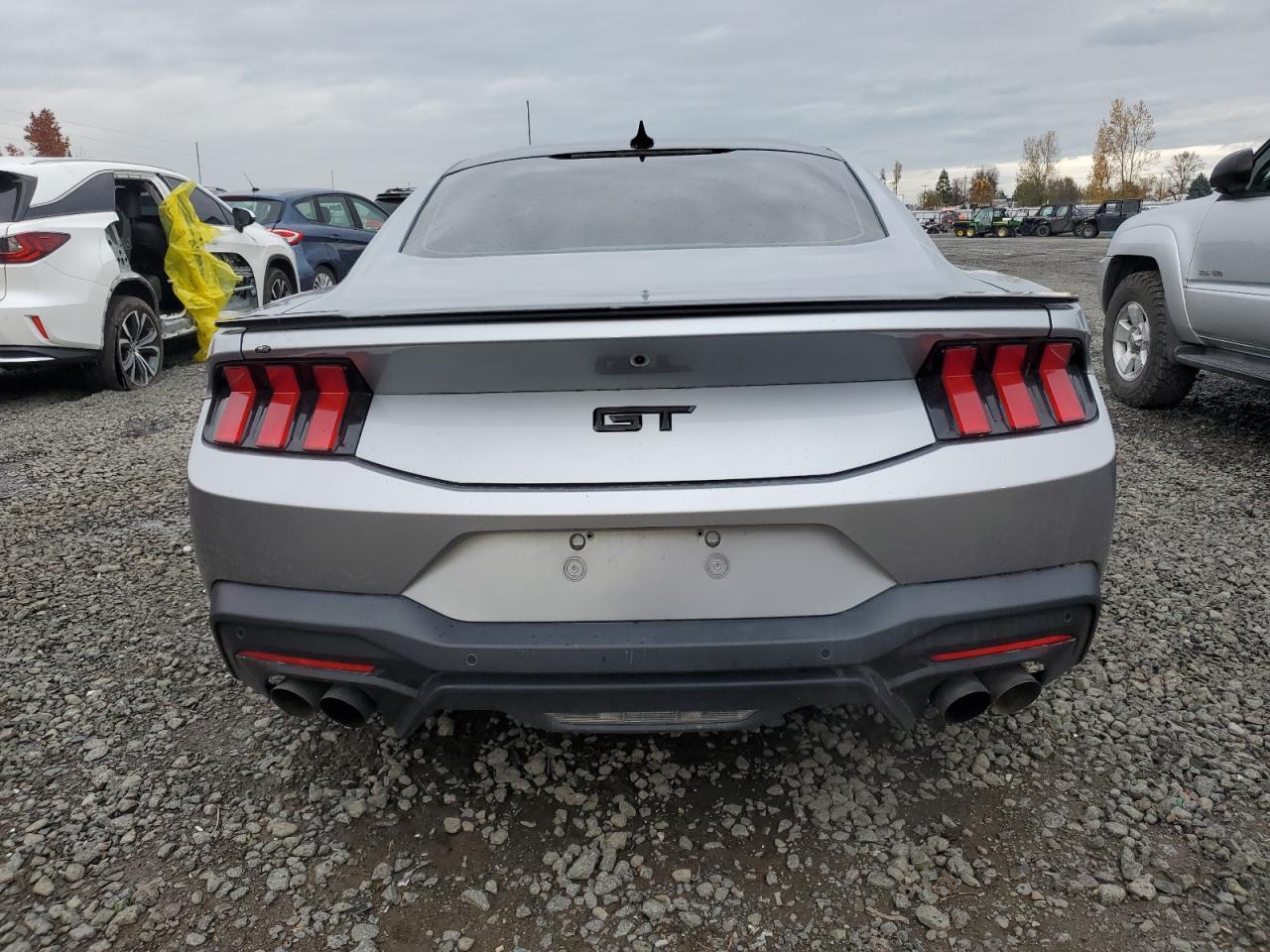 2024 Ford Mustang Gt - Фото 6