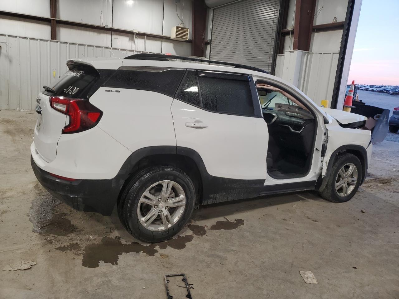 2023 GMC Terrain Sle - Фото 3