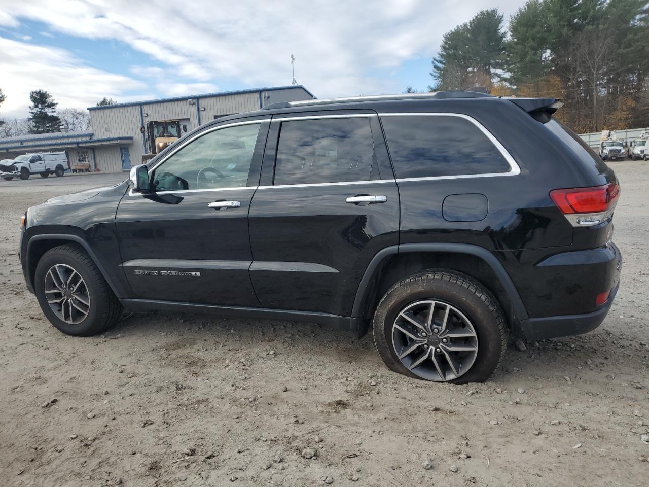 2020 Jeep Grand Cherokee Limited - Image 2