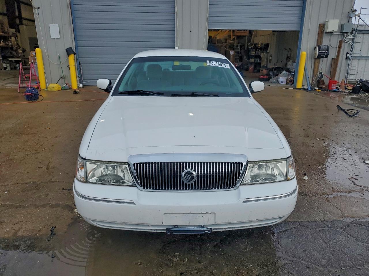 2003 Mercury Grand Marquis Gs - Image 5