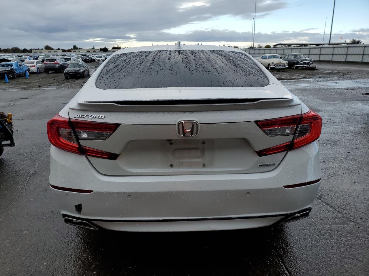 2018 Honda Accord Touring - Фото 6