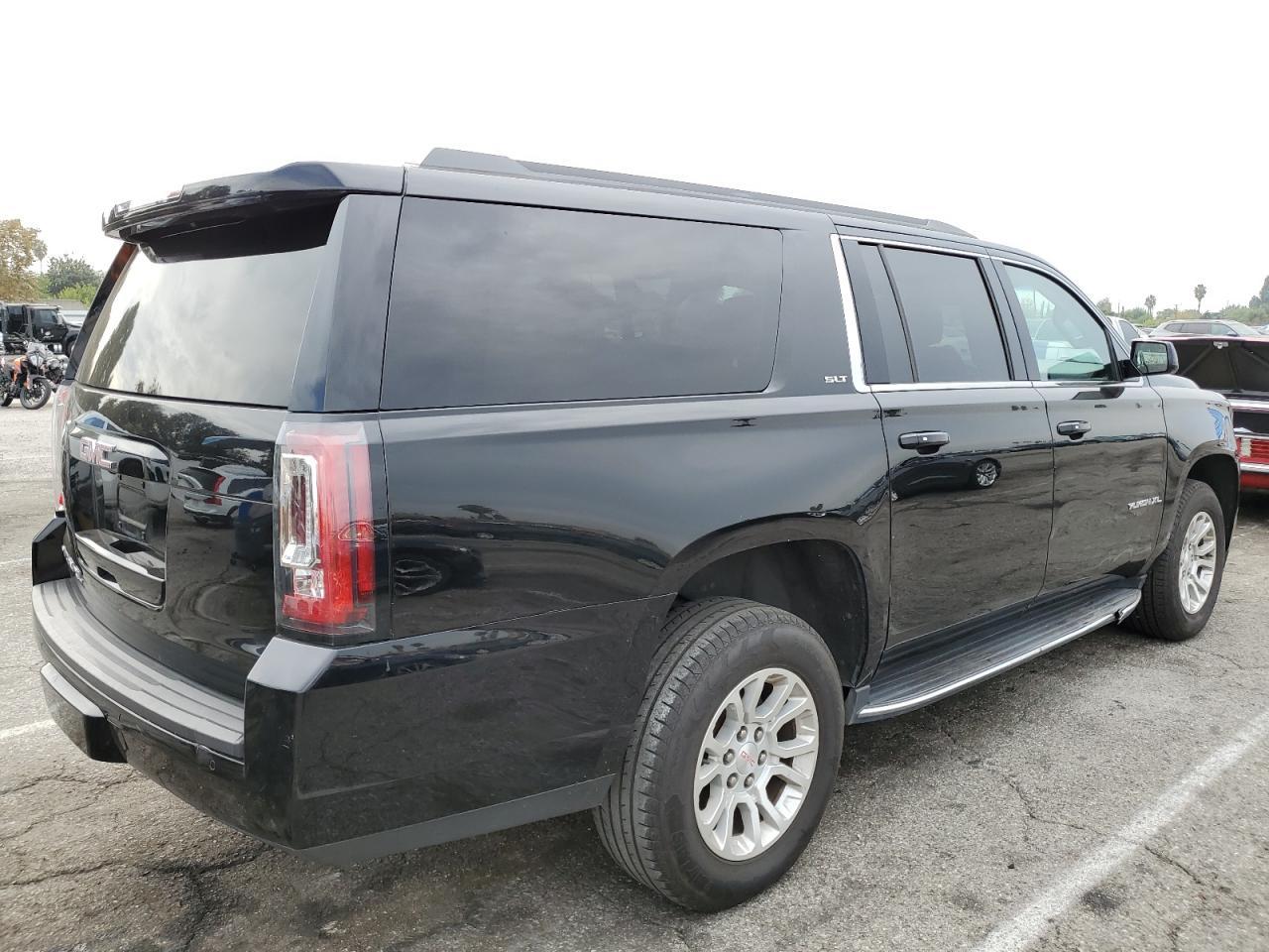 2019 GMC Yukon Xl C1500 Slt - Фото 3