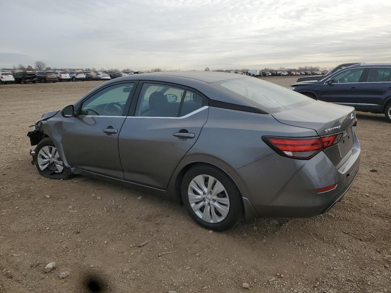 2020 Nissan Sentra S - Фото 2