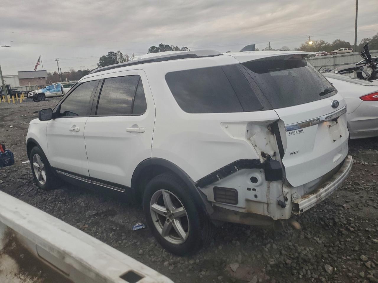 2019 Ford Explorer Xlt - Image 2
