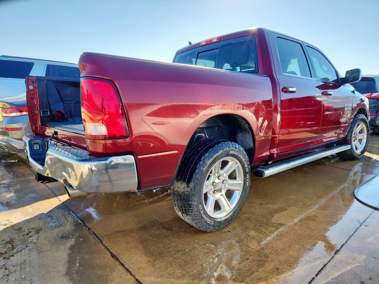 2018 Ram 1500 Slt - Image 3