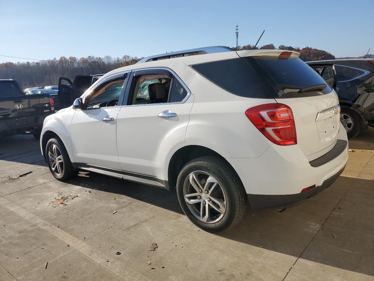 2016 Chevrolet Equinox Ltz - Фото 2