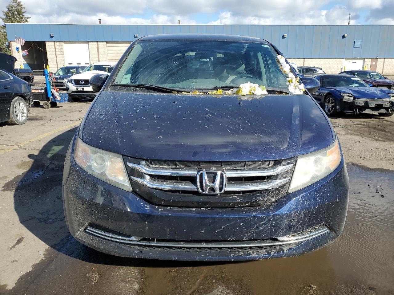 2014 Honda Odyssey Ex - Image 5