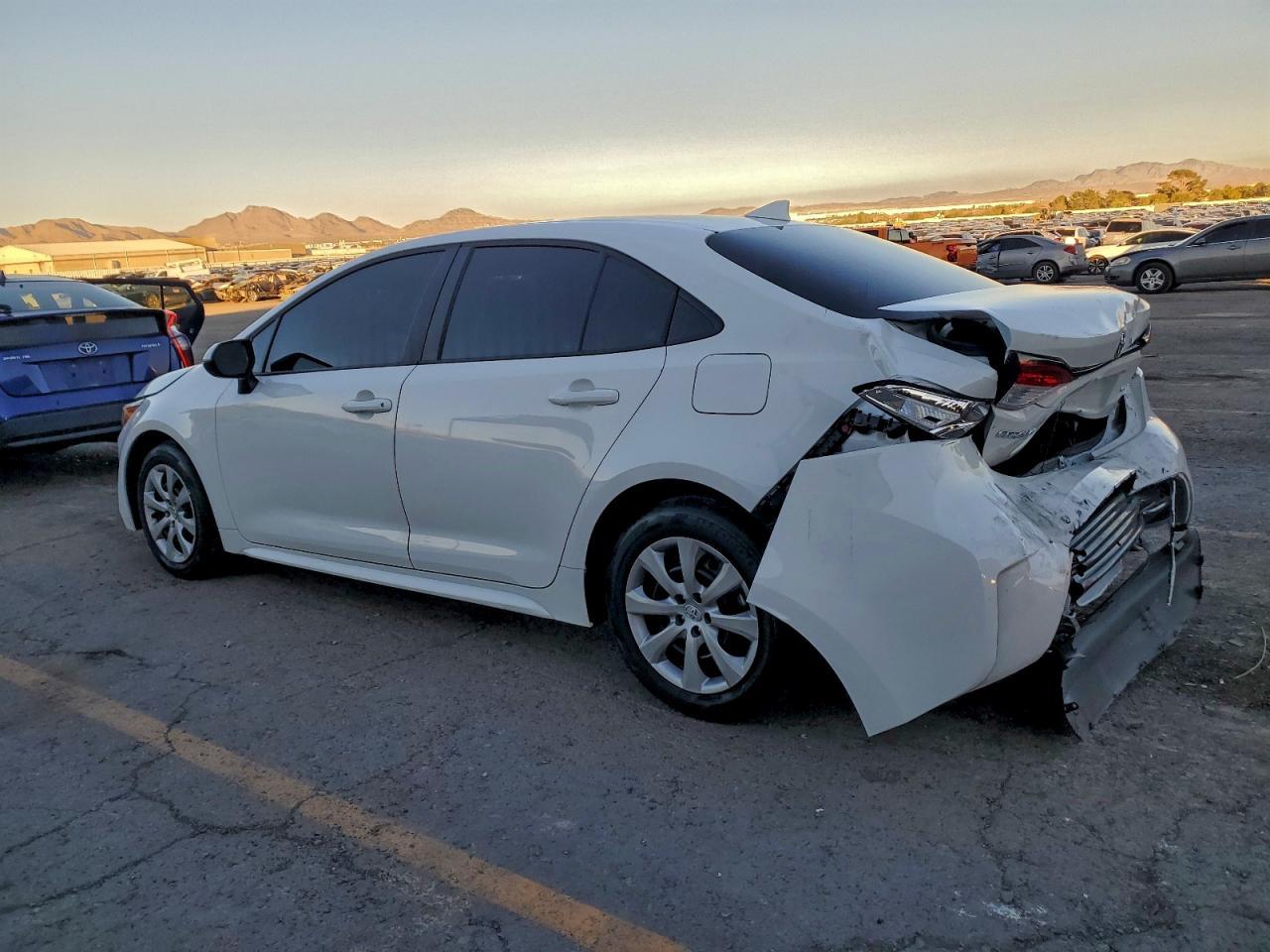 2025 Toyota Corolla Le - Image 2