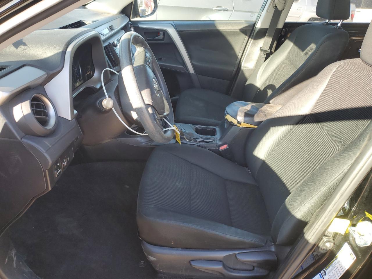 2017 Toyota Rav4 Le - Image 7