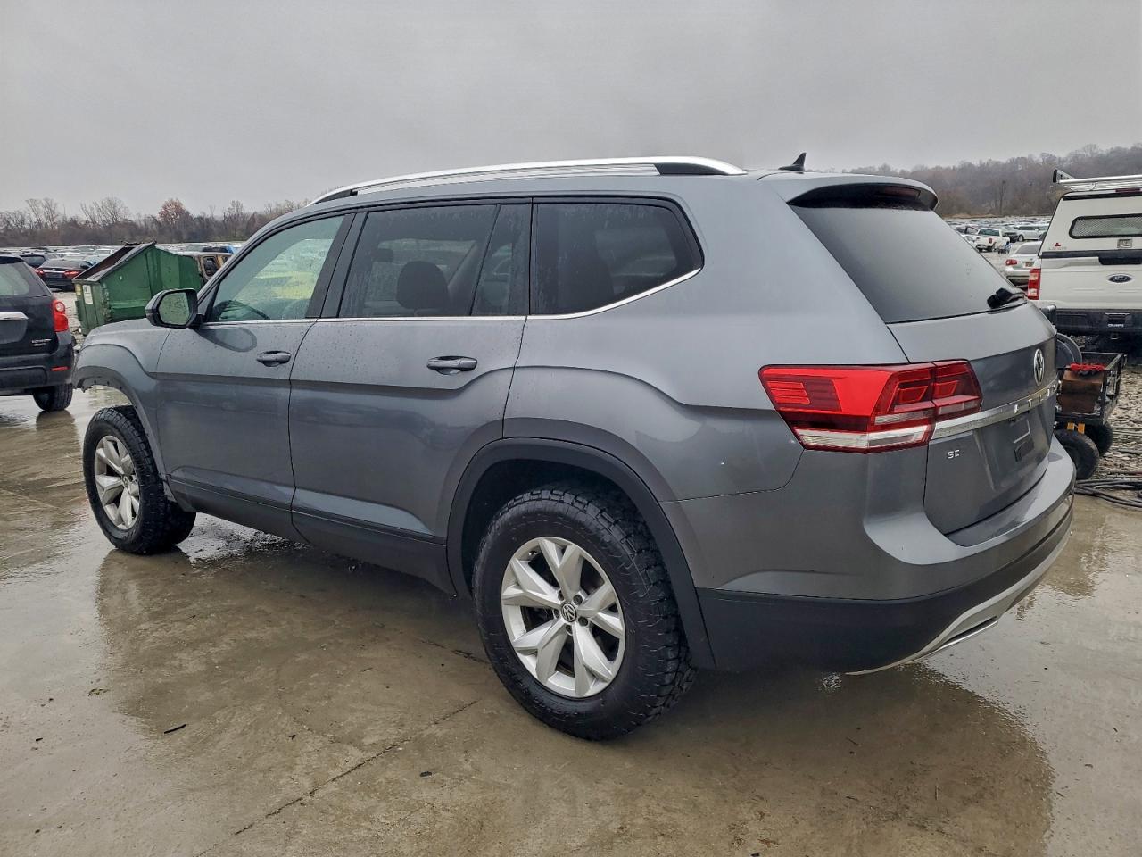 2019 Volkswagen Atlas Se - Фото 2