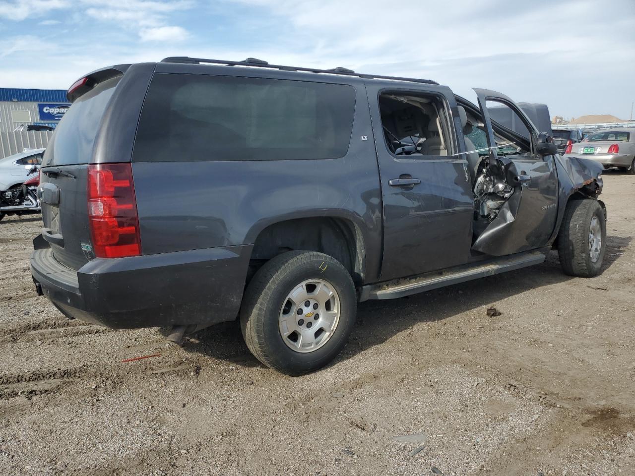 2010 Chevrolet Suburban K1500 Lt - Фото 3