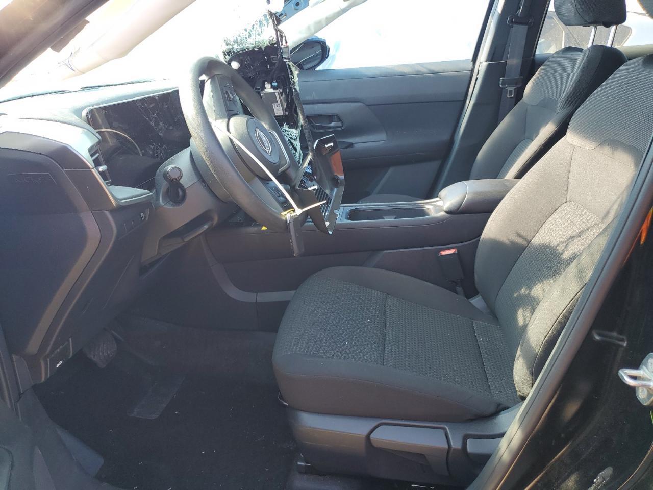 2025 Nissan Kicks S - Image 7