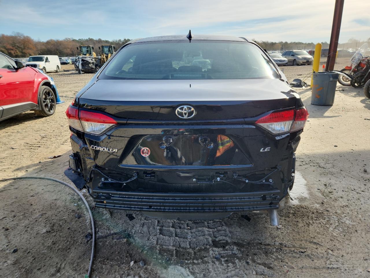 2025 Toyota Corolla Le - Фото 6