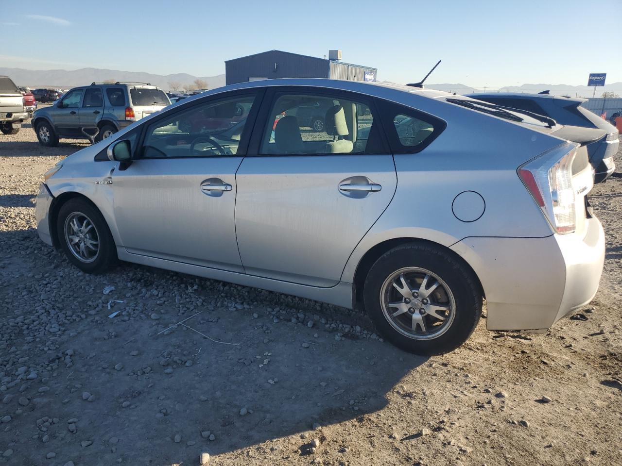 2010 Toyota Prius - Фото 2