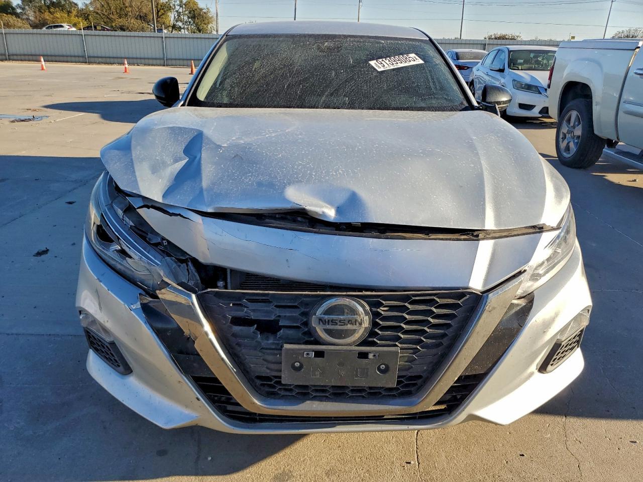 2020 Nissan Altima Sr - Image 5