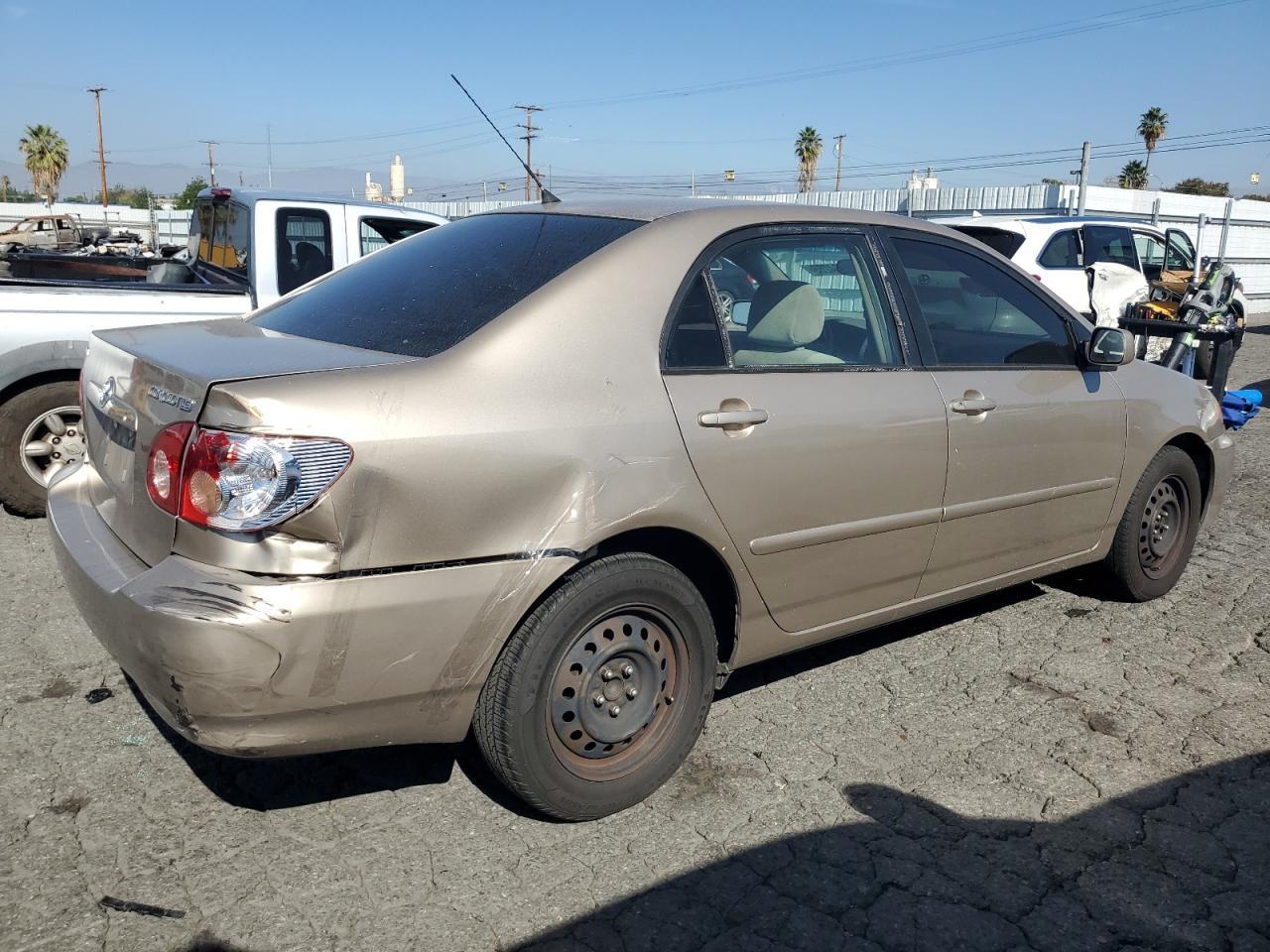 2005 Toyota Corolla Ce - Фото 3