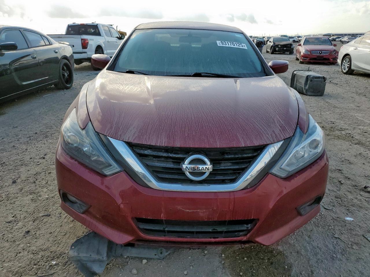 2018 Nissan Altima 2.5 - Image 5