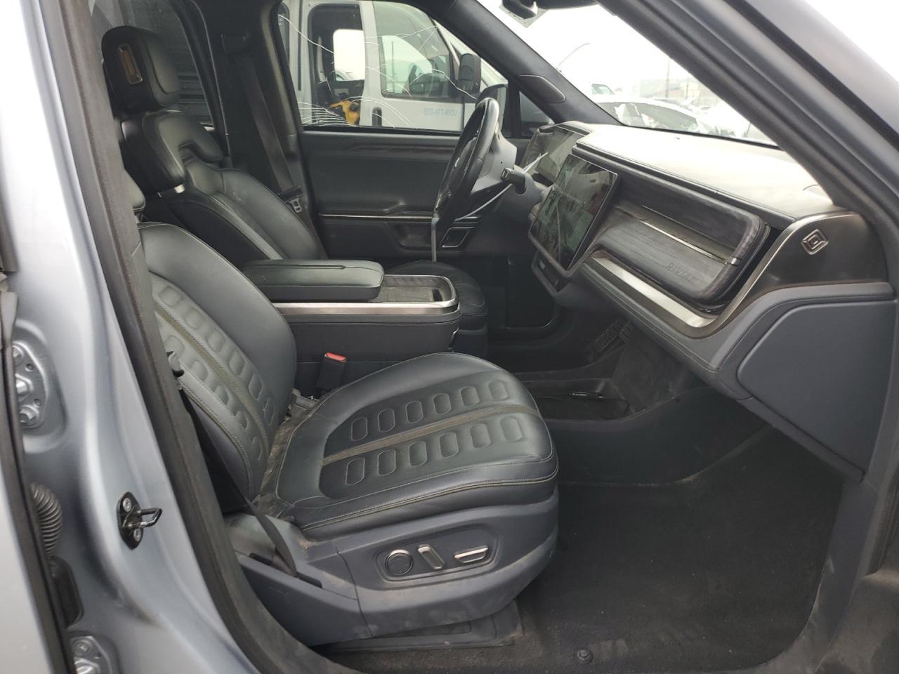 2022 Rivian R1T Launch Edition - Image 7