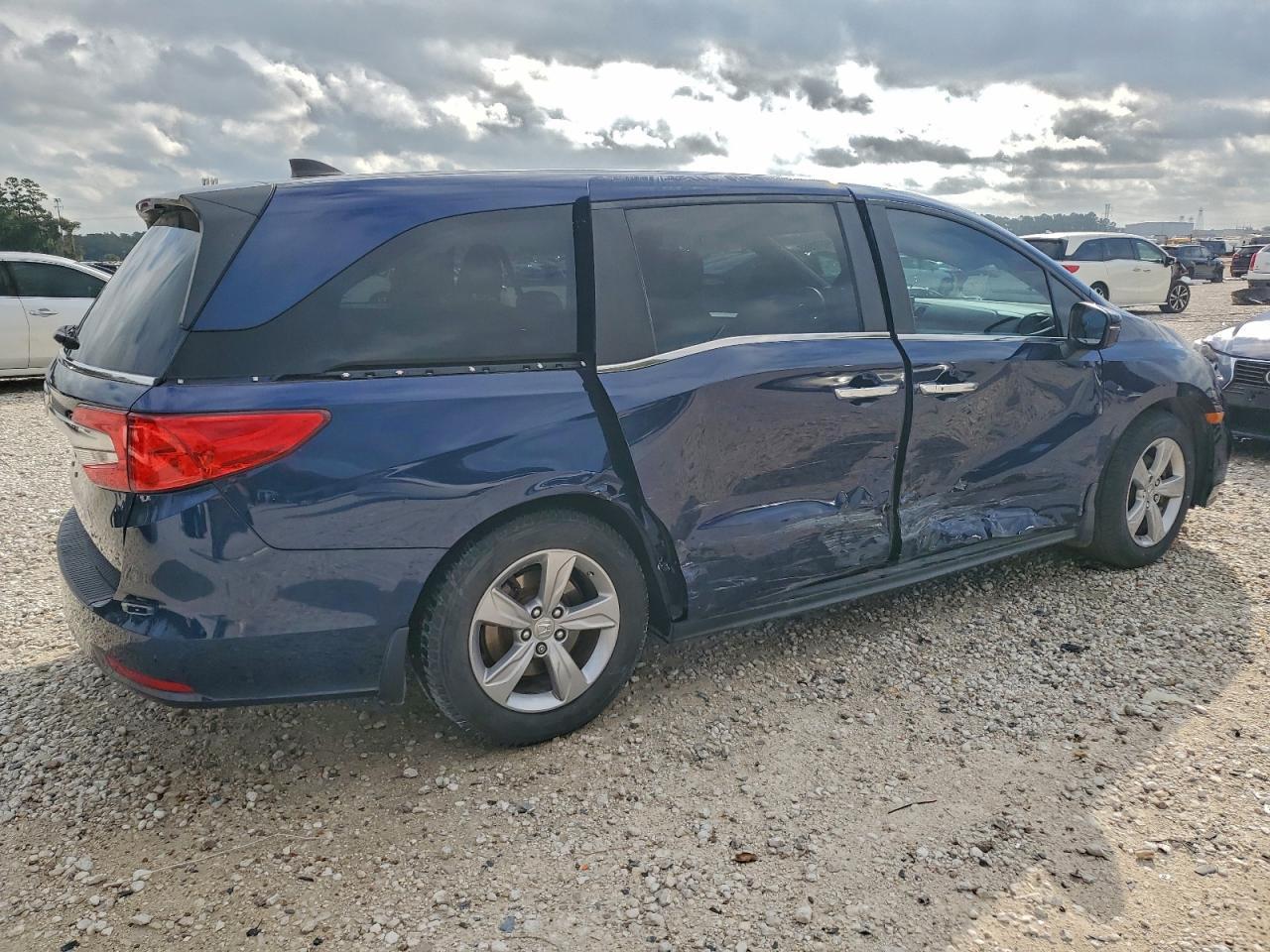 2020 Honda Odyssey Ex - Фото 3
