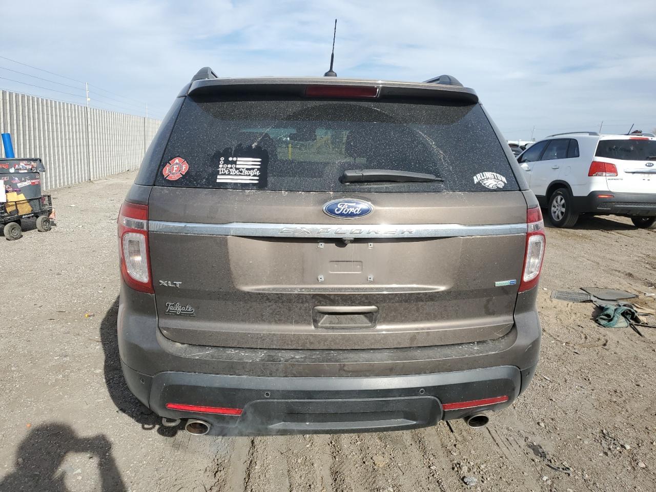 2015 Ford Explorer Xlt - Image 6