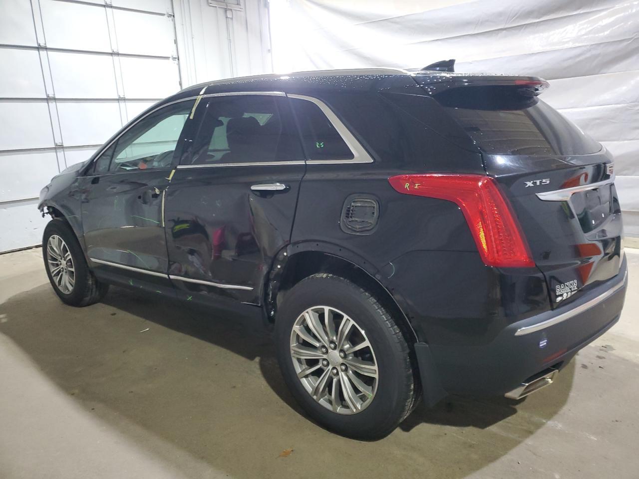 2018 Cadillac Xt5 Luxury - Фото 2