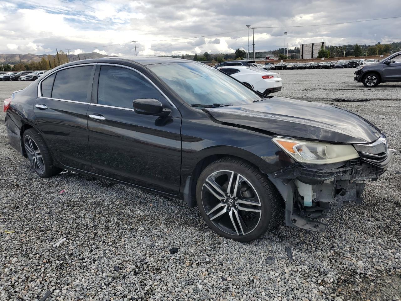 2016 Honda Accord Lx - Фото 4