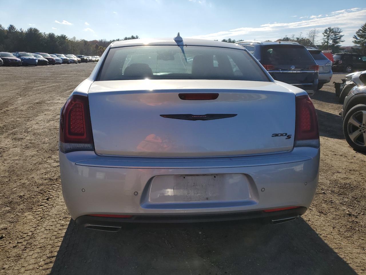 2021 Chrysler 300 S - Фото 6