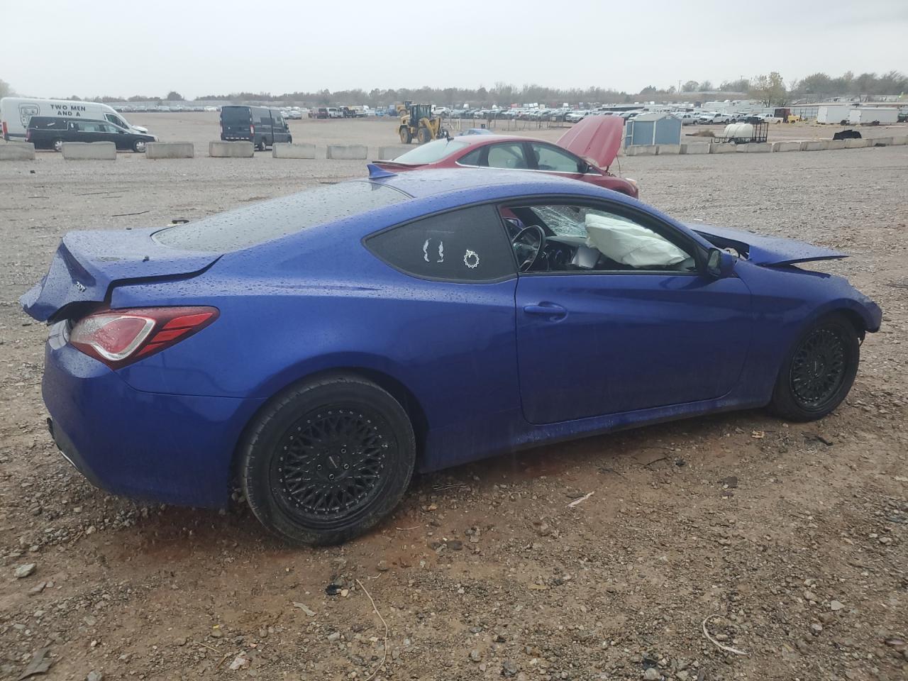 2013 Hyundai Genesis Coupe 2.0T - Фото 3