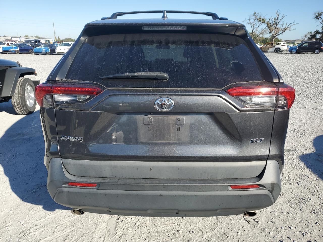 2019 Toyota Rav4 Xle Premium - Image 6