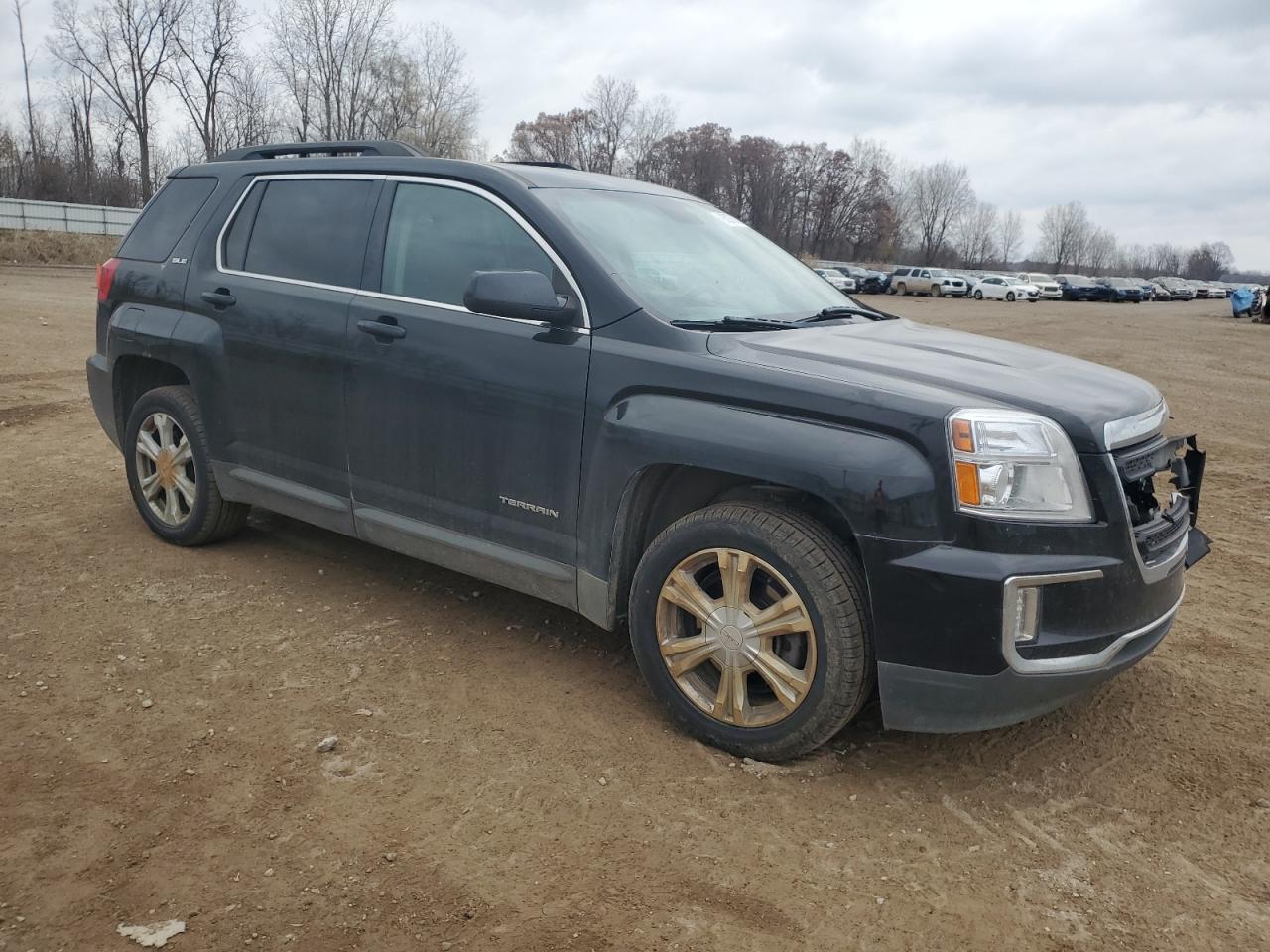 2017 GMC Terrain Sle - Image 4
