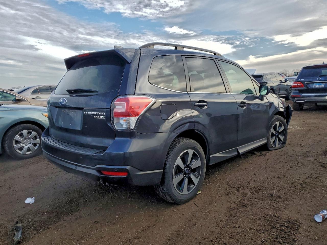 2017 Subaru Forester 2.5I Limited - Фото 3