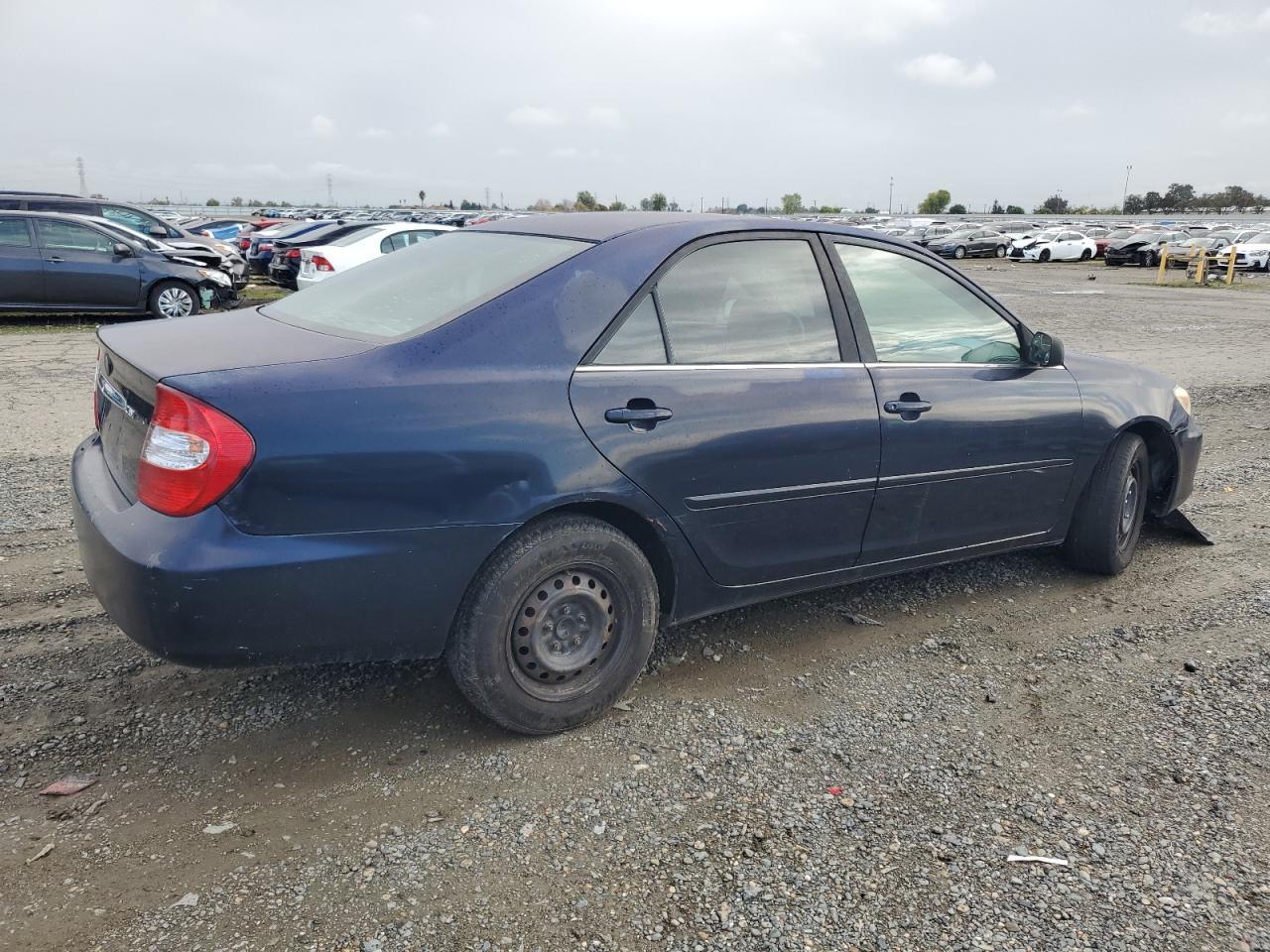 2003 Toyota Camry Le - Image 3