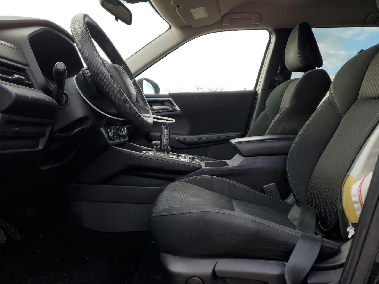 2022 Mitsubishi Outlander Es - Image 7