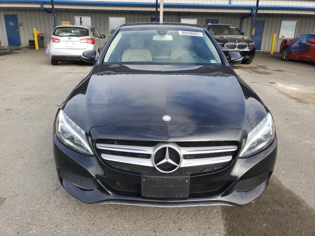 2017 Mercedes-Benz C 300 4Matic - Фото 5