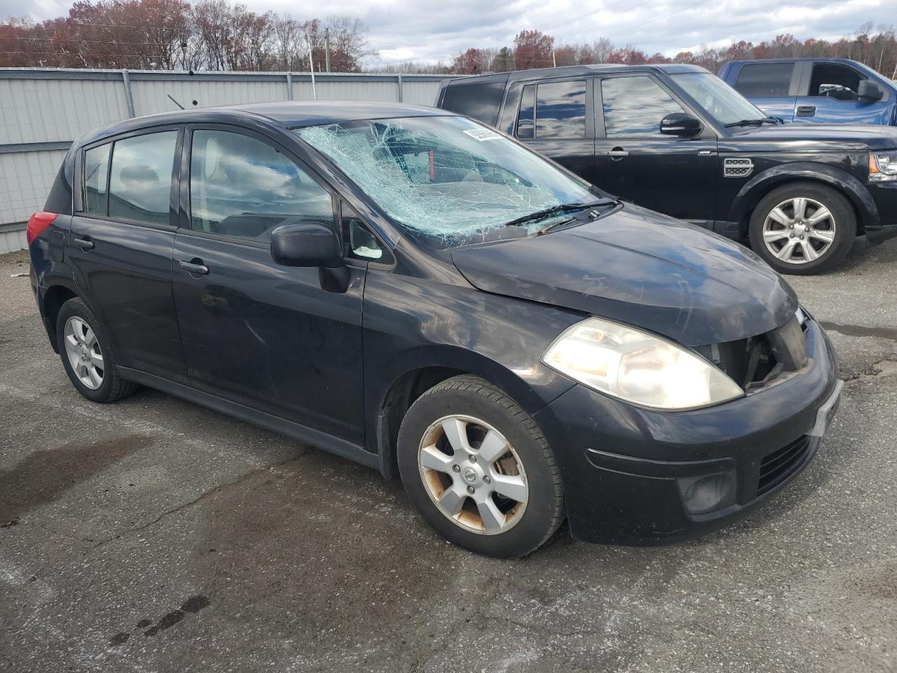 2009 Nissan Versa S - Фото 4
