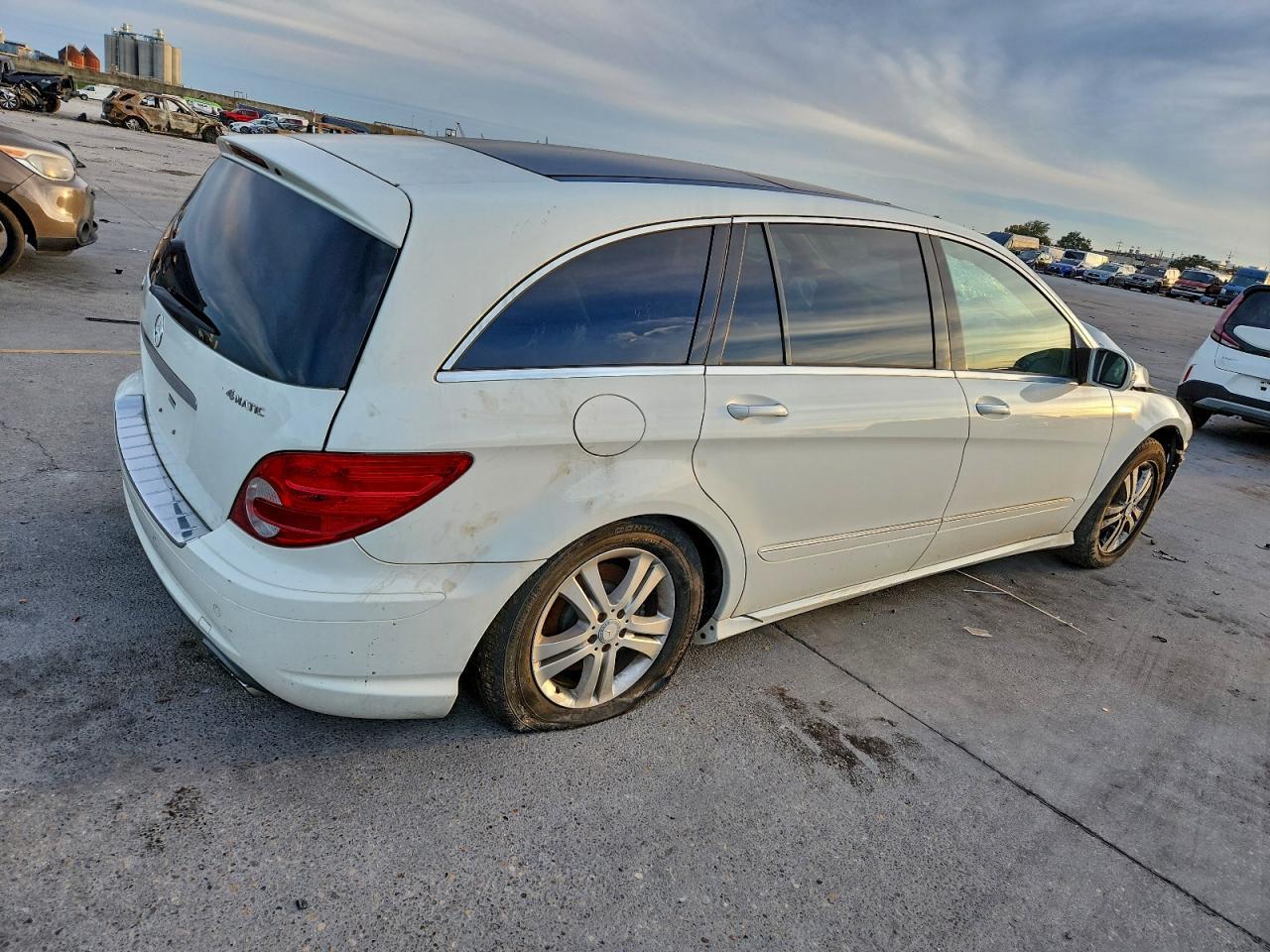 2008 Mercedes-Benz R 350 - Фото 3