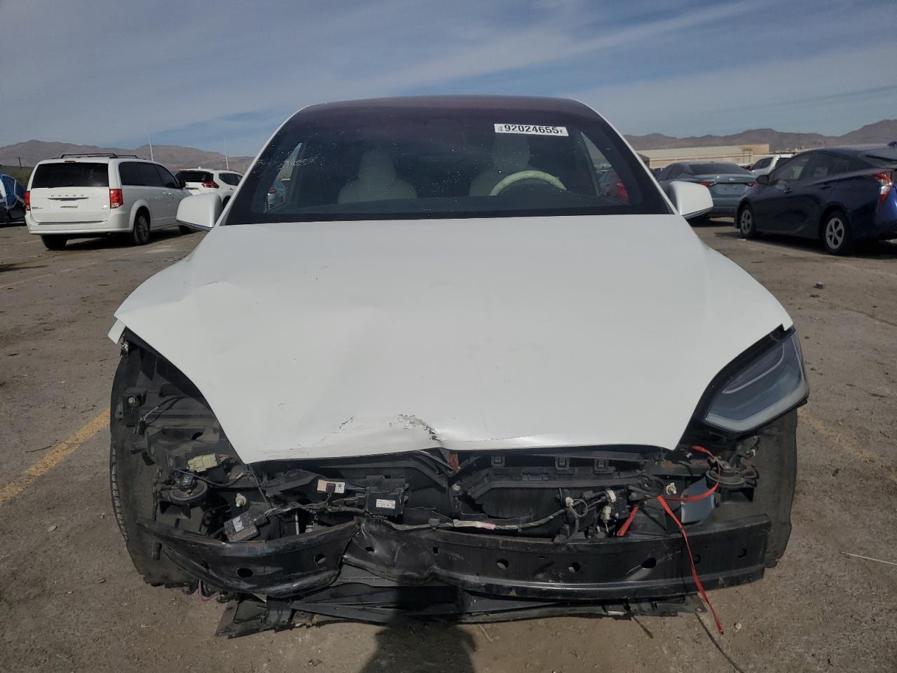 2016 Tesla Model X - Фото 5