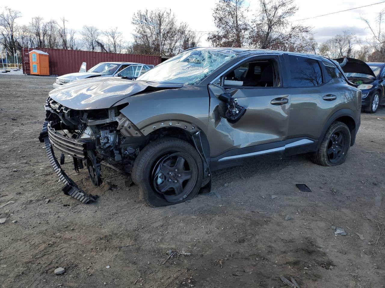 2025 Nissan Kicks Sv