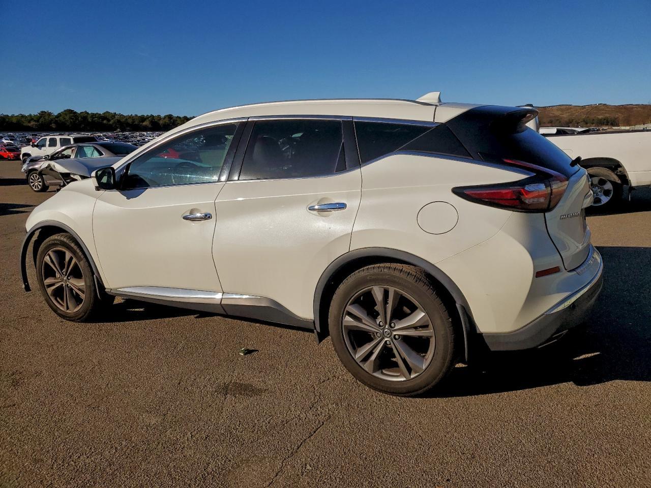 2020 Nissan Murano Platinum - Фото 2