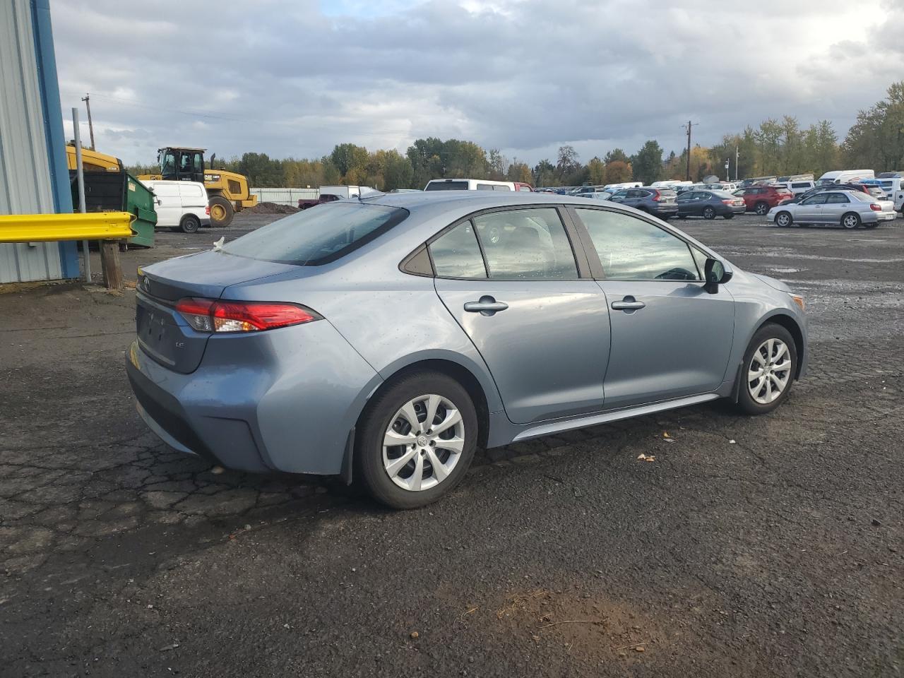 2021 Toyota Corolla Le - Фото 3
