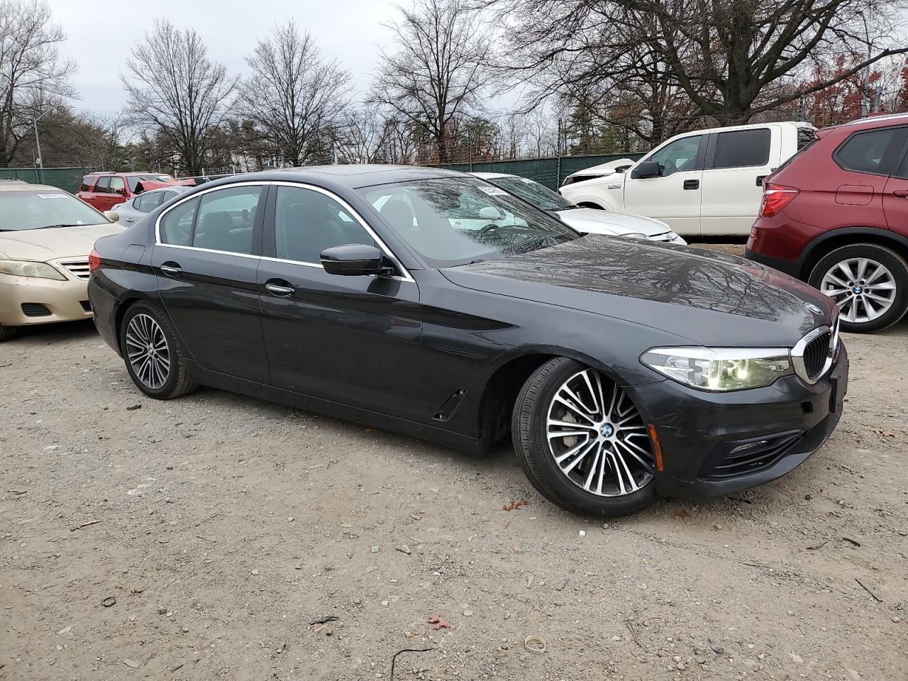 2017 BMW 530 Xi - Фото 4
