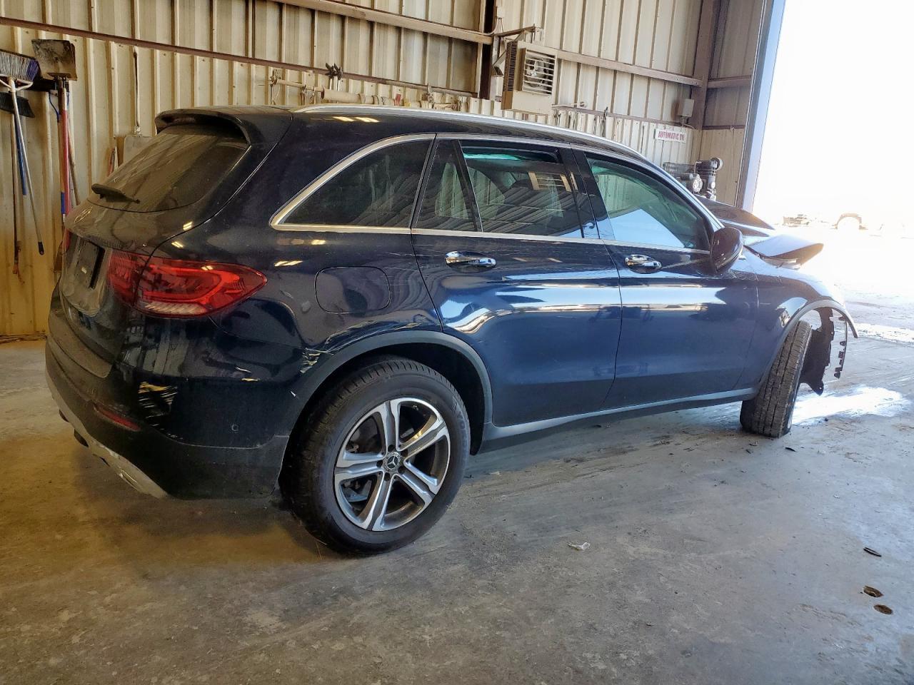 2021 Mercedes-Benz Glc 300 - Фото 3