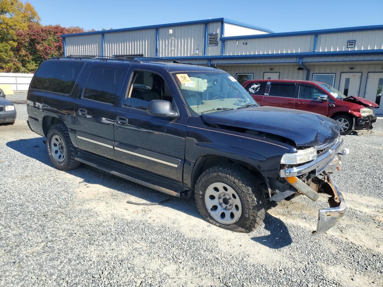 2005 Chevrolet Suburban C1500 - Image 4