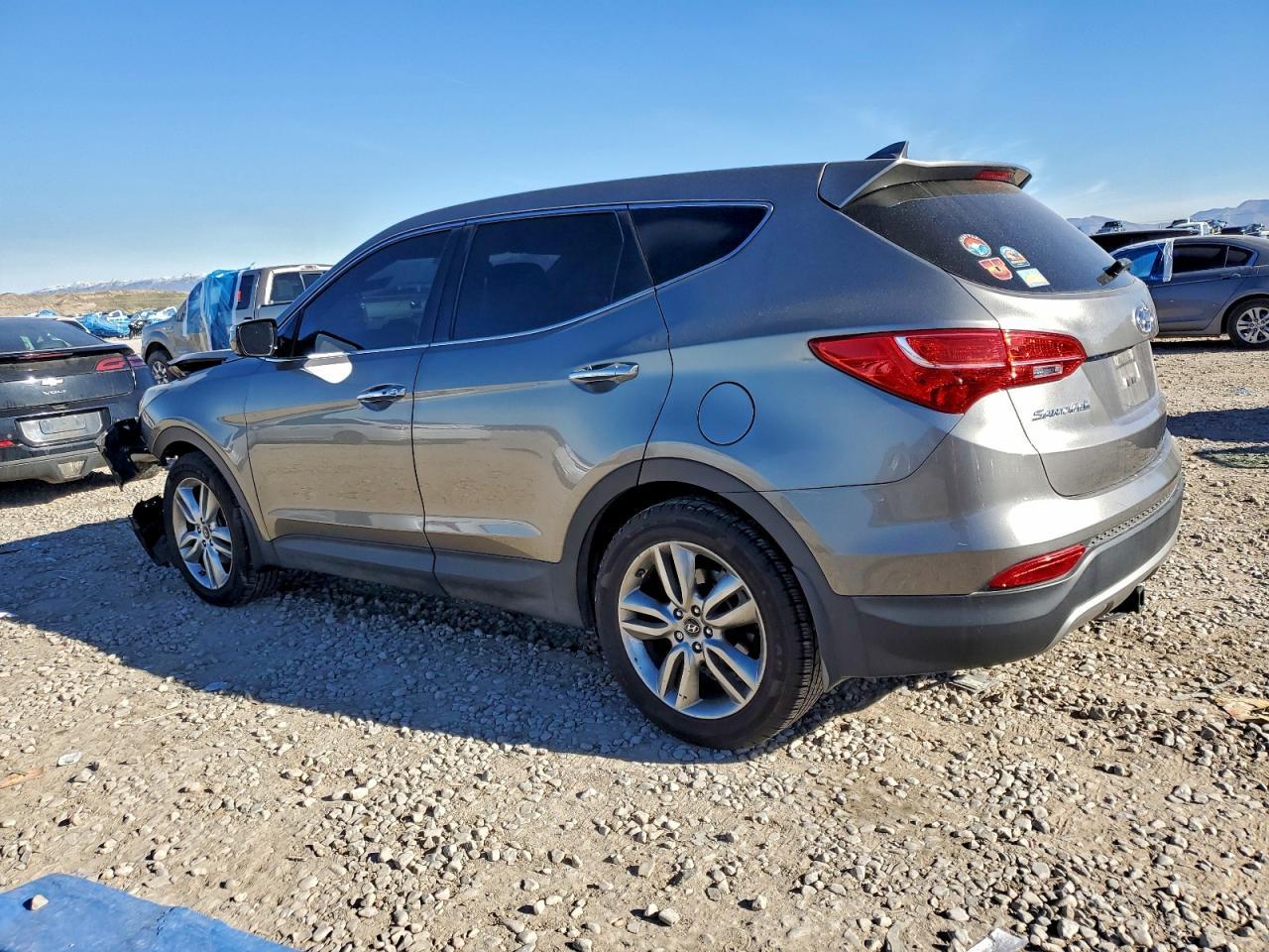 2013 Hyundai Santa Fe Sport - Image 2