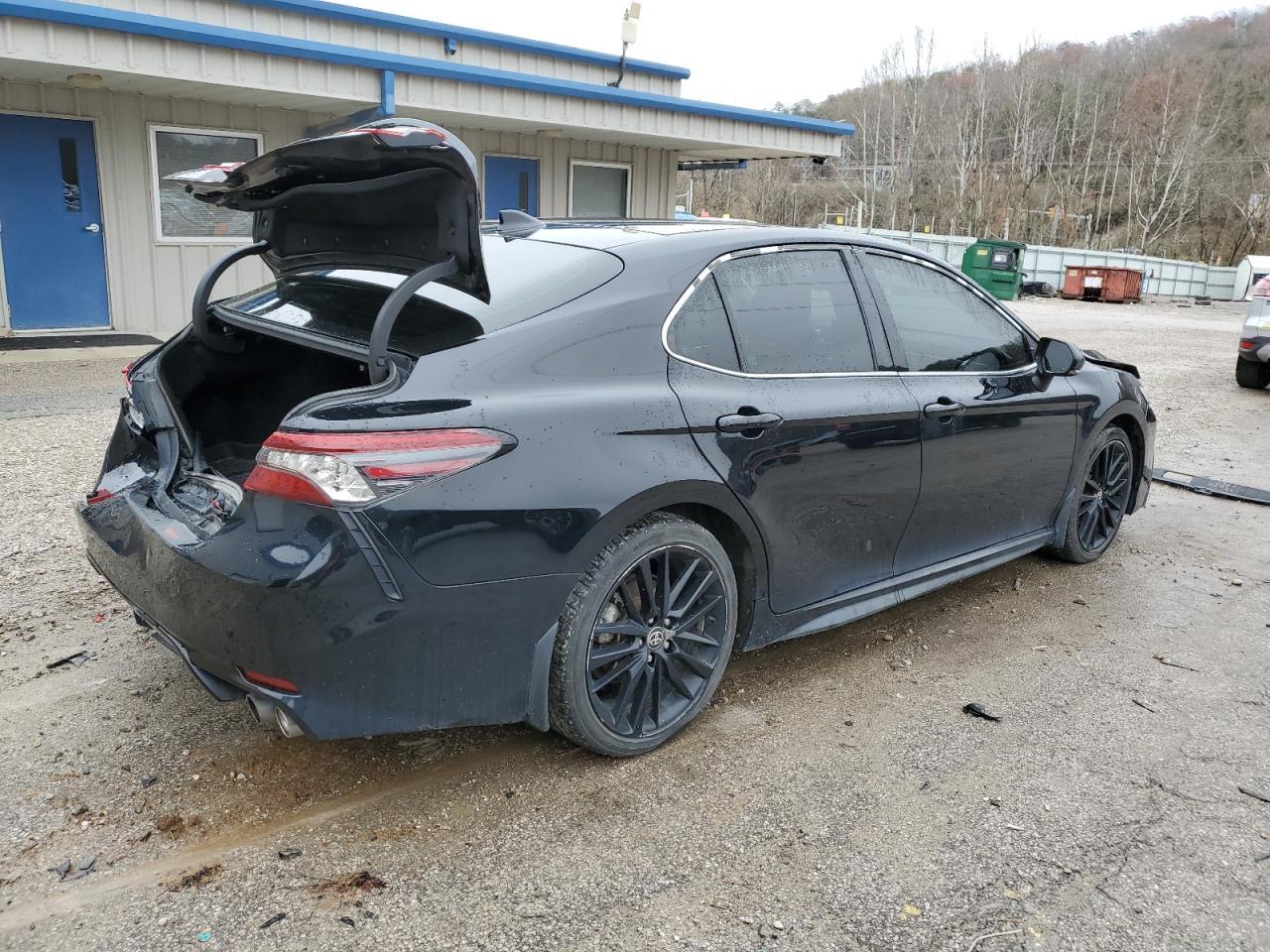 2023 Toyota Camry Xse - Фото 3